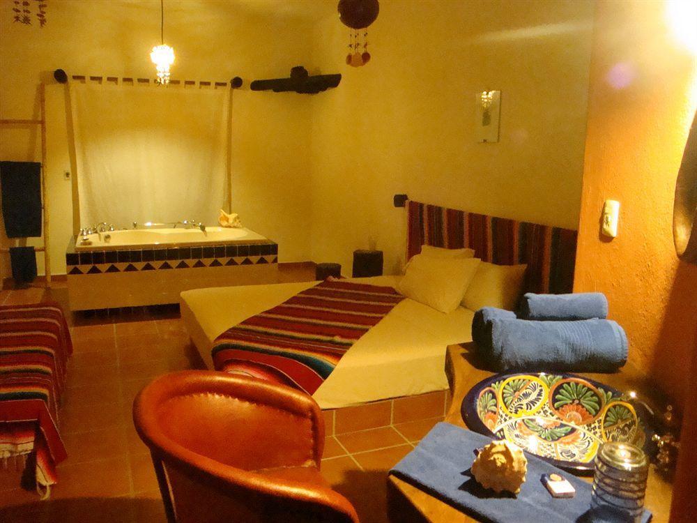 Lo Nuestro Petit Hotel ตูลุม ภายนอก รูปภาพ