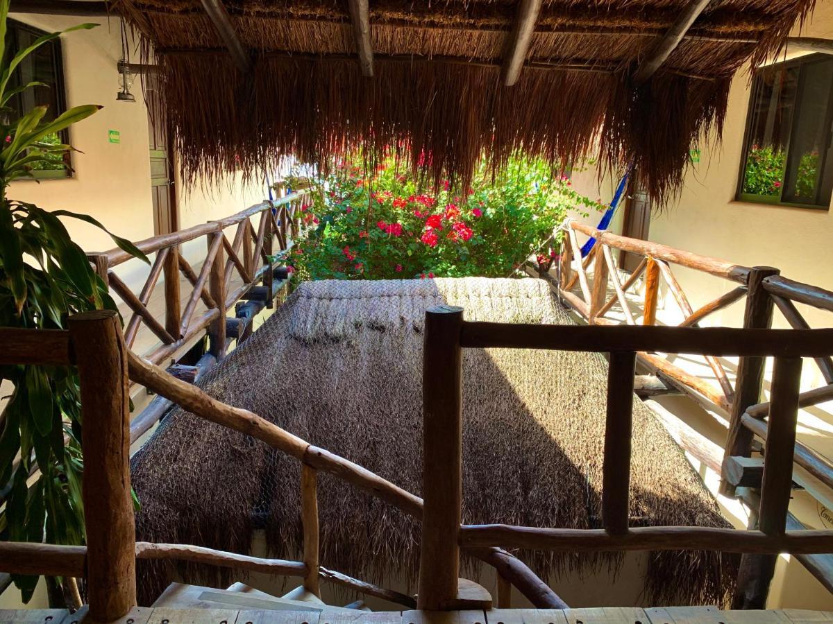 Lo Nuestro Petit Hotel ตูลุม ภายนอก รูปภาพ