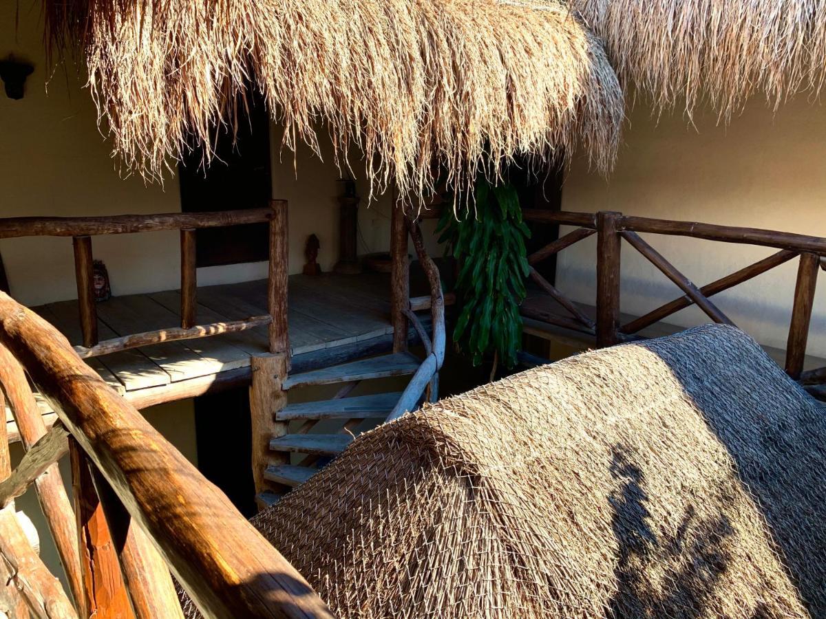 Lo Nuestro Petit Hotel ตูลุม ภายนอก รูปภาพ